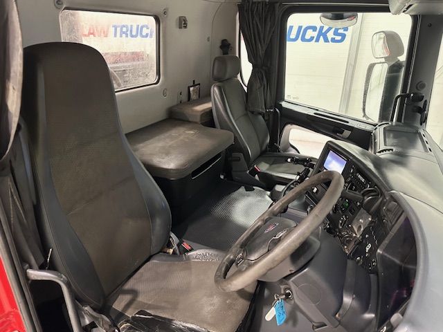 Scania G410 8×4 Sleeper Cab Steel Tipper