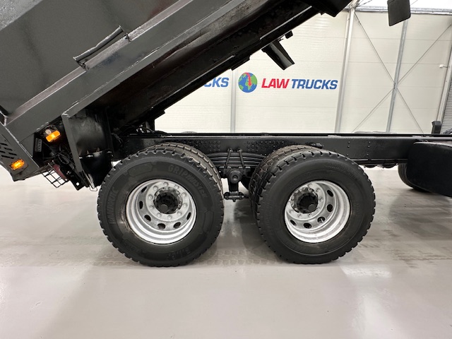 Scania P360 8×4 Rest Cab Steel Tipper