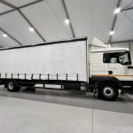 MAN TGM 18.250 4×2 Sleeper Cab Curtainsider - thumbnail