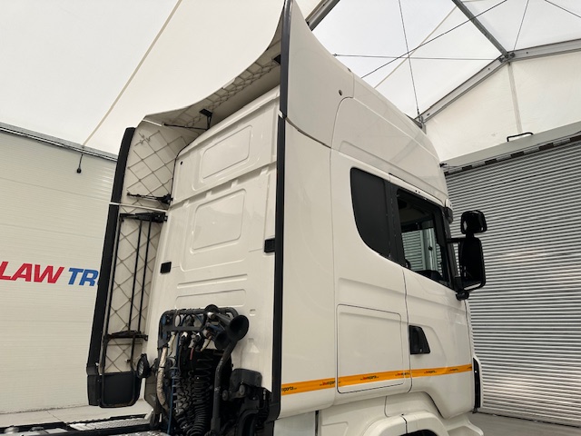 Scania R440 6×2 Midlift Topline Tractor Unit