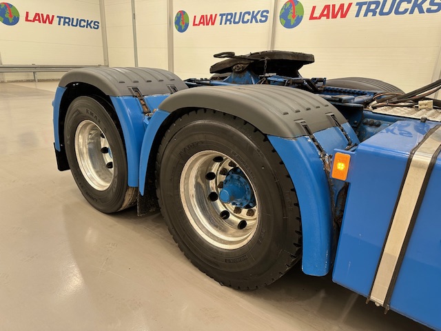 Scania R580 6×2 10 Tyre Rear Lift Tractor Unit PTO