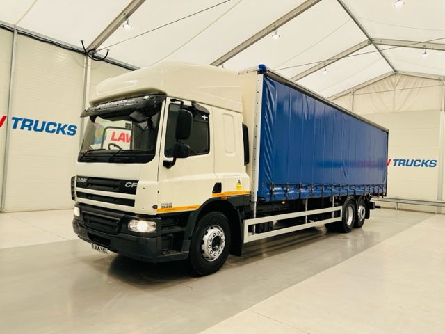 DAF CF75 310 6×2 Rear Lift Sleeper Cab Curtainsider