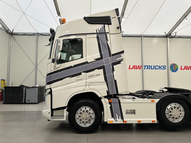 Volvo FH 500 6×2 Midlift Tractor Unit PTO