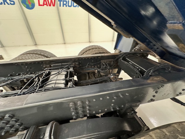 Scania P370 8×4 Sleeper Cab Tipper Manual