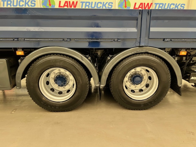 Scania P320 6×2 10 Tyre Sleeper Cab Dropside