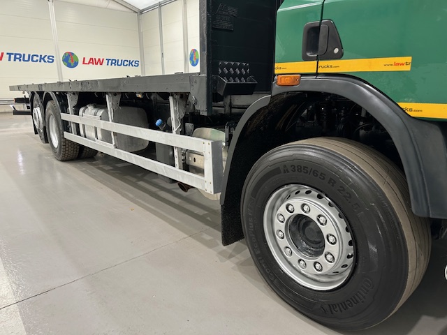 DAF CF75 310 6×2 Rear Lift Flatbed