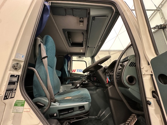 DAF CF65 220 Sleeper Cab Fridge Box