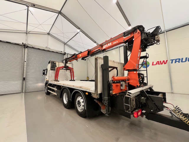 Volvo FM 450 Dropside Brick Grab Drawbar