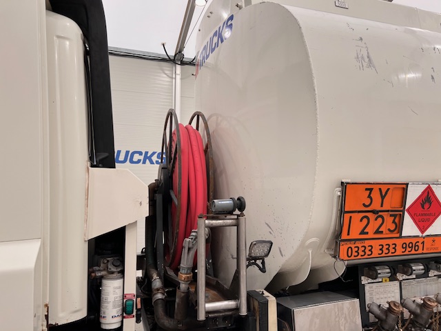 DAF CF75 360 6×2 20000 Litre Tanker