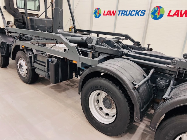 DAF CF85 360 8×4 Day Cab Hookloader Manual