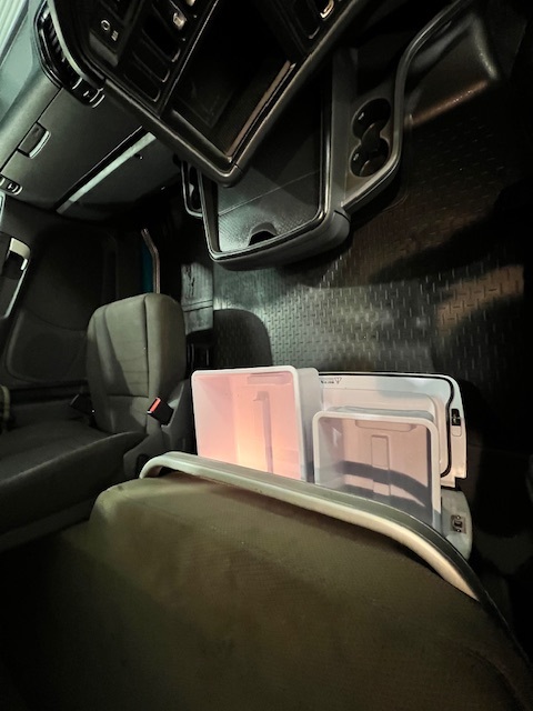 Scania R410 4×2 Sleeper Cab Tractor Unit