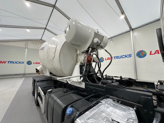 Volvo FM 330 6×4 Day Cab Cement Mixer