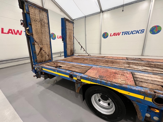 Kassbohrer Tri Axle Machinery Carrier Lowloader