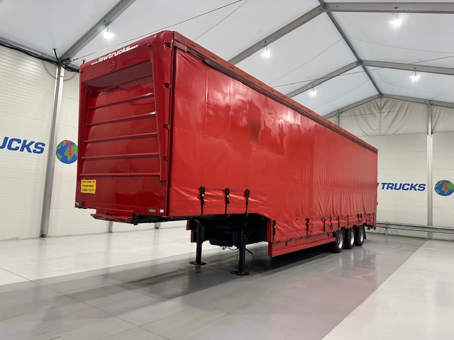 Kerbaid Miles Nunn Tri Axle Stepframe Enclosed Lowloader