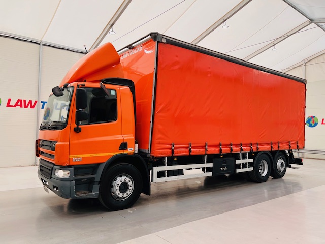 DAF CF75 310 6×2 Rear Lift Day Cab Curtainsider