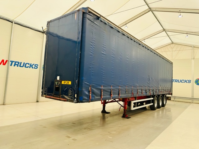 Montracon Tri Axle Curtainsider Trailer