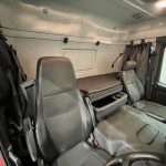 Scania P230 4×2 Sleeper Cab Curtainsider - thumbnail