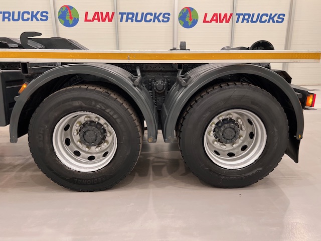 DAF CF85 410 8×4 Day Cab Hookloader Manual