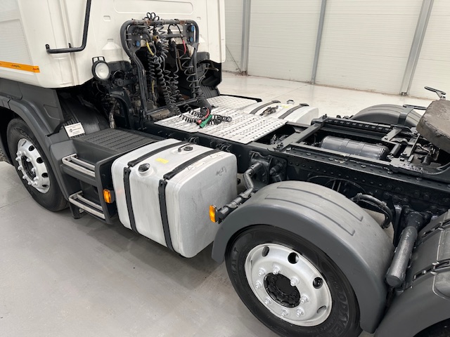 Scania R480 6×2 Midlift Highline Tractor Unit