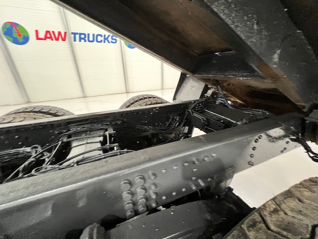 Scania P370 8×4 Sleeper Cab Tipper Manual