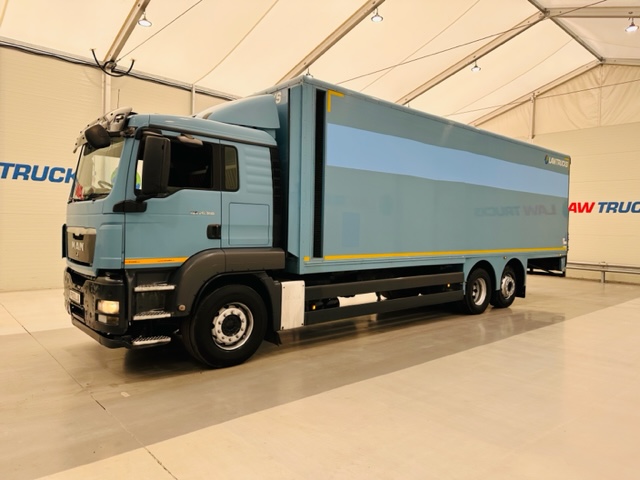 MAN TGS 26.360 6×2 Sleeper Cab Box Van