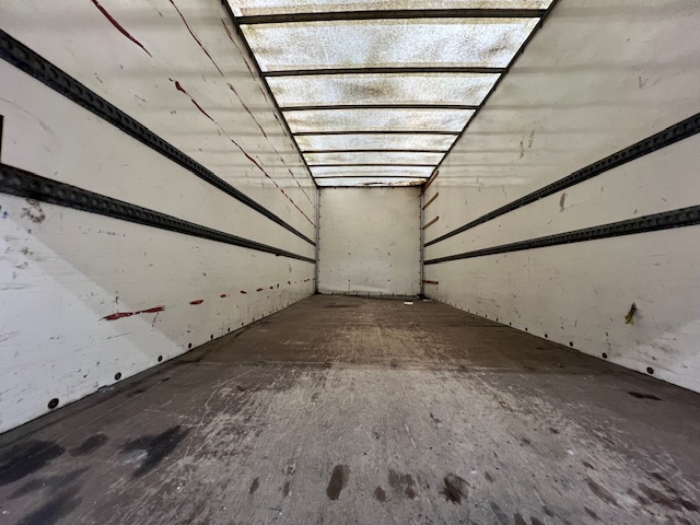 Renault Midlum 190 Sleeper Cab Box Van