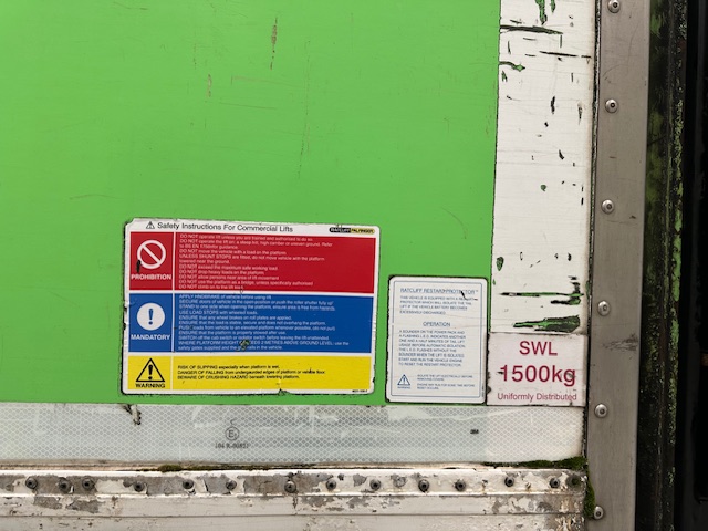 Scania P280 6×2 Rear Lift Day Cab Fridge Box Manual