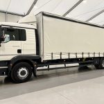 MAN TGM 18.250 4×2 Sleeper Cab Curtainsider - thumbnail