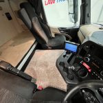 Mercedes Actros 1824 4×2 Sleeper Cab Curtainsider - thumbnail