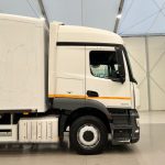 Mercedes Actros 1824 4×2 Sleeper Cab Fridge Box - thumbnail