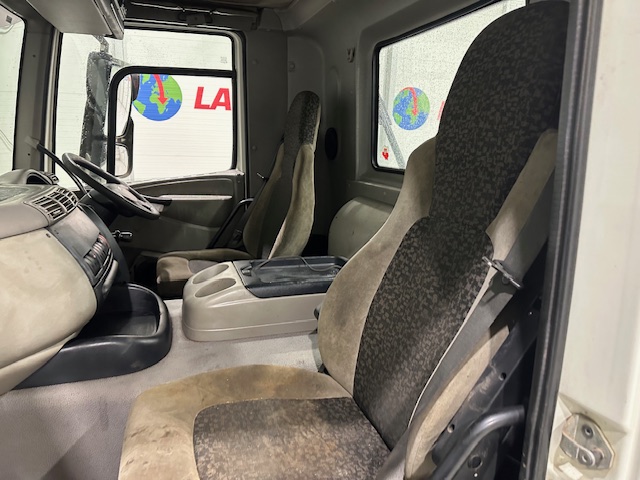 DAF CF85 360 8×4 Day Cab Steel Tipper