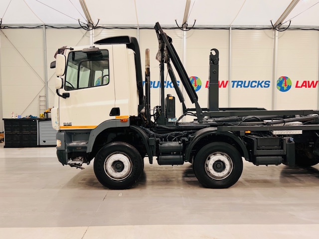 DAF CF85 360 8×4 Day Cab Hookloader Manual