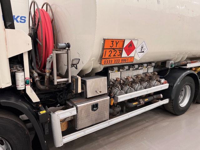 DAF CF75 360 6×2 20000 Litre Tanker