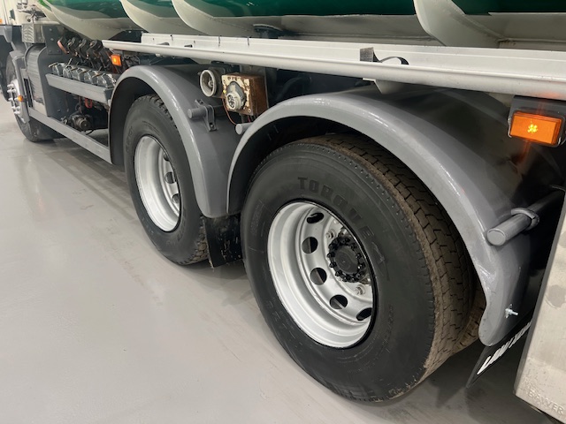 Volvo FM9 300 19000 Litre Fuel Tanker