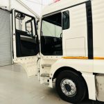 MAN TGX 26.440 6×2 Midlift Tractor Unit - thumbnail