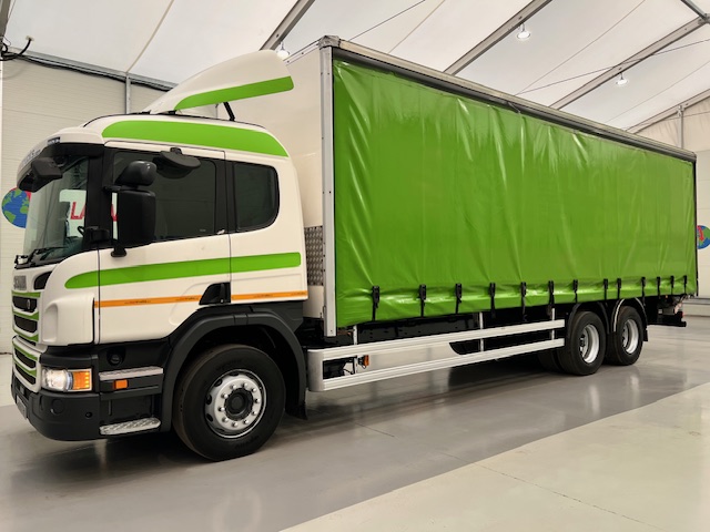 Scania P280 6×2 10 Tyre Rear Lift Curtainsider