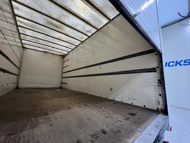 Renault Midlum 190 Sleeper Cab Box Van