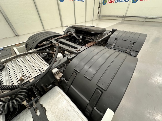 Volvo FH 500 6×2 Midlift Tractor Unit PTO
