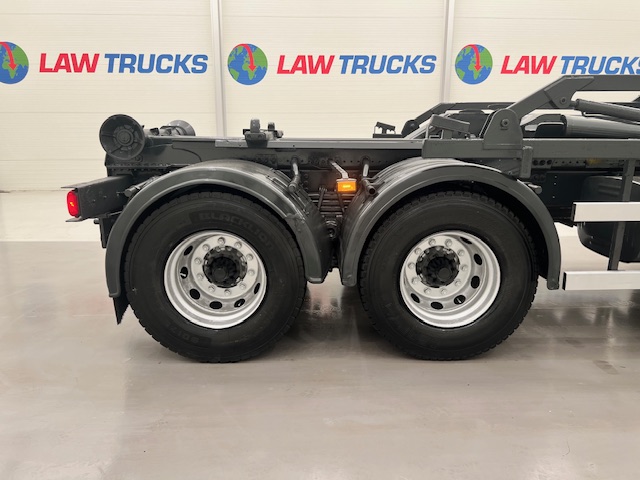 Scania G410 8×4 Rest Cab Hookloader Drawbar