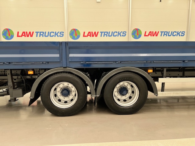 Scania P320 6×2 10 Tyre Sleeper Cab Dropside
