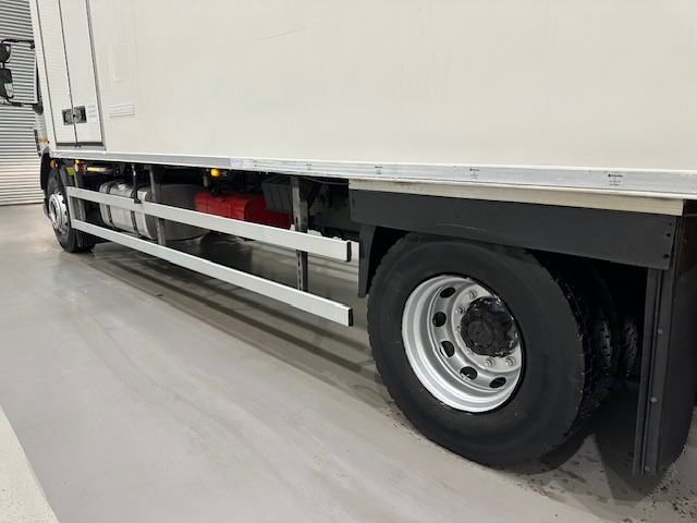 DAF LF 220 Day Cab Fridge Box