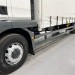 MAN TGM 18.250 4×2 Sleeper Cab Curtainsider - thumbnail