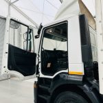 Iveco Stralis 310 AT 6×2 Box Van - thumbnail