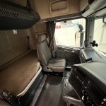 Scania R410 4×2 Sleeper Cab Tractor Unit - thumbnail
