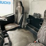 Iveco Stralis 310 AT 6×2 Box Van - thumbnail