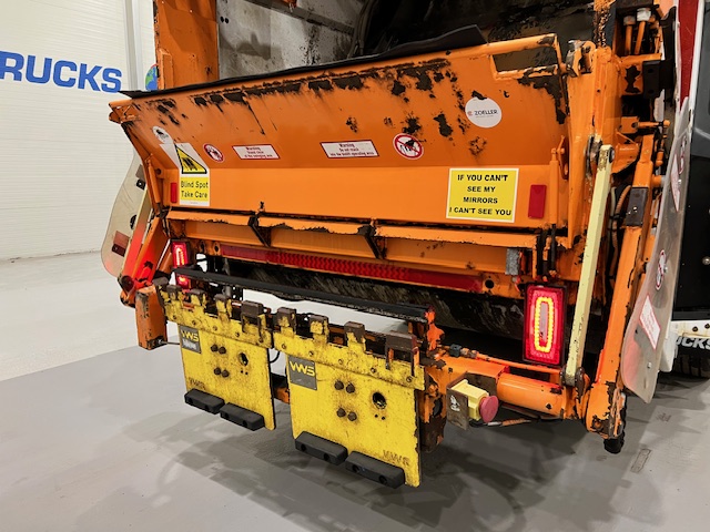 Mercedes Econic 2630 6×2 Refuse Bin Lorry