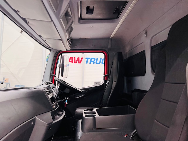 Mercedes Atego 816 Day Cab Curtainsider