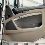 DAF XF105 460 6×2 Super Space Cab Tractor Unit - thumbnail