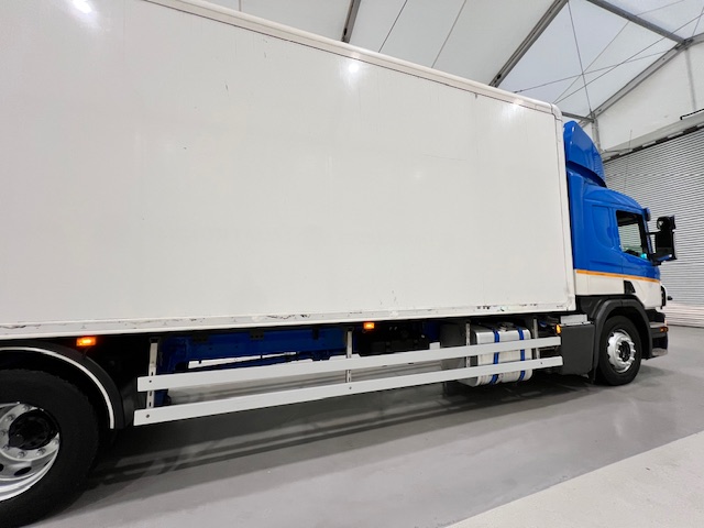 Scania P250 4×2 Sleeper Cab Fridge Box