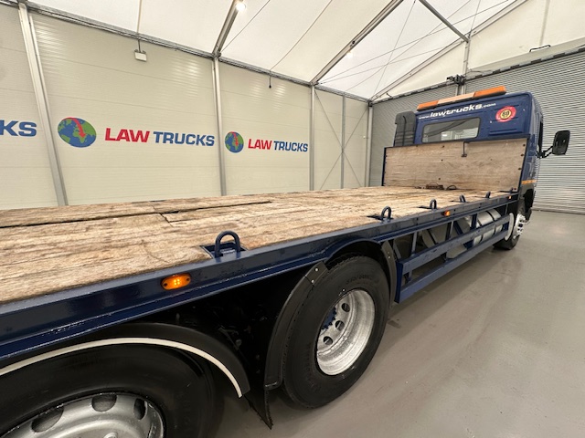 Volvo FM12 340 Rear Lift Sleeper Beavertail